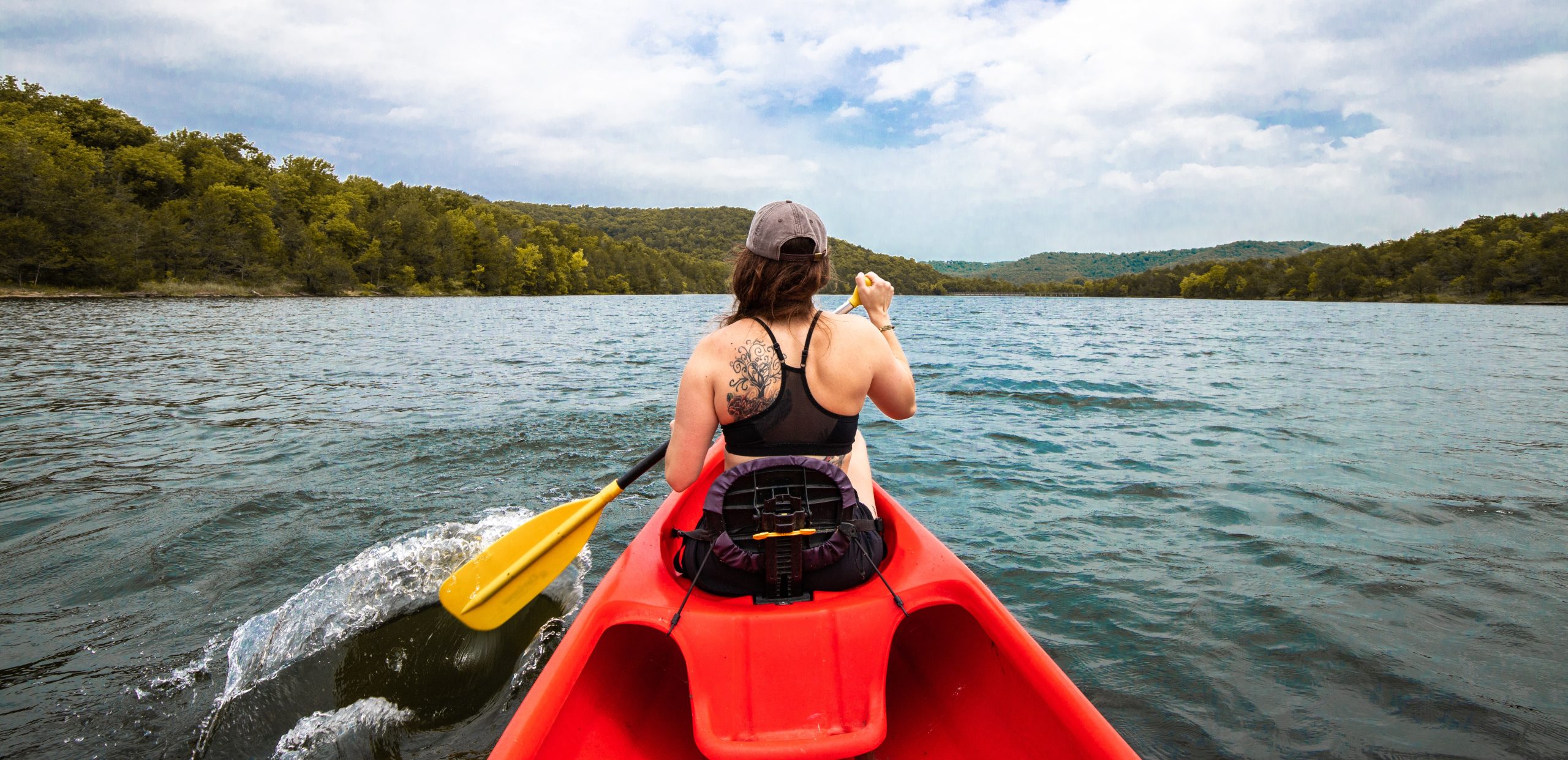 Personne sur un canoe